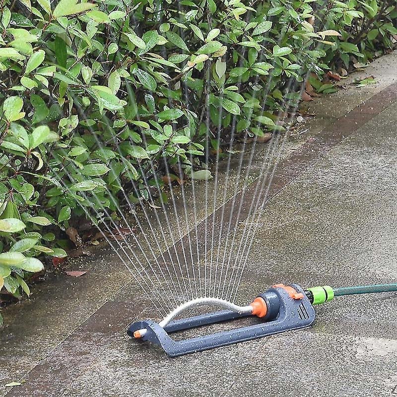 Oscillierender Sprinkler mit einstellbarem Strahl