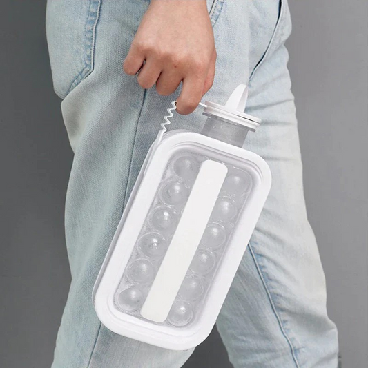 Botella 2 en 1 con molde para cubitos de hielo integrado 