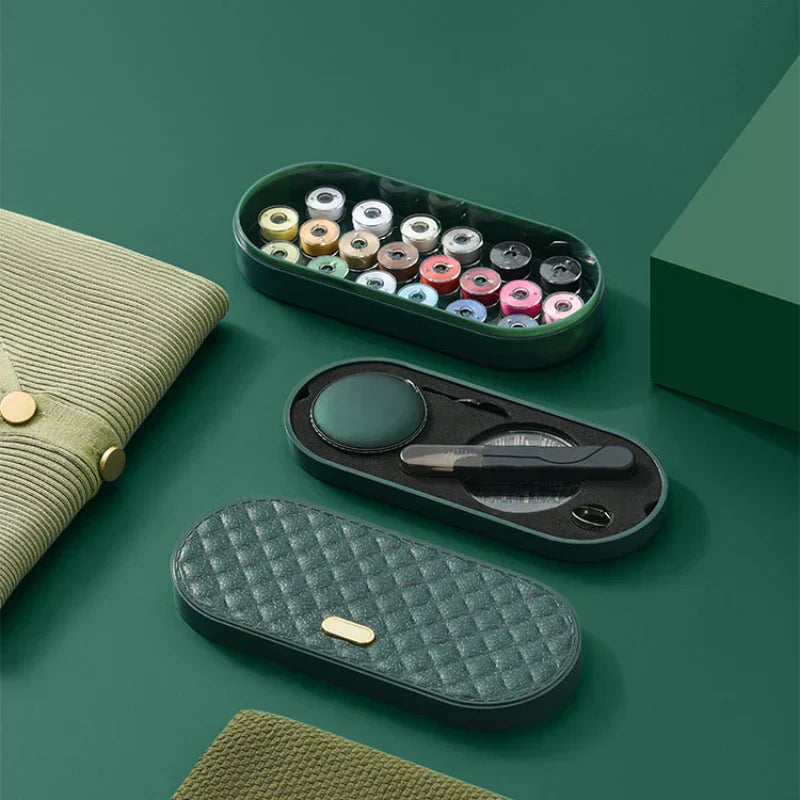 Kit couture compact avec accessoires prêts à l’emploi