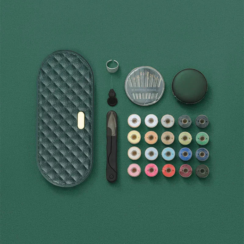 Kit couture compact avec accessoires prêts à l’emploi